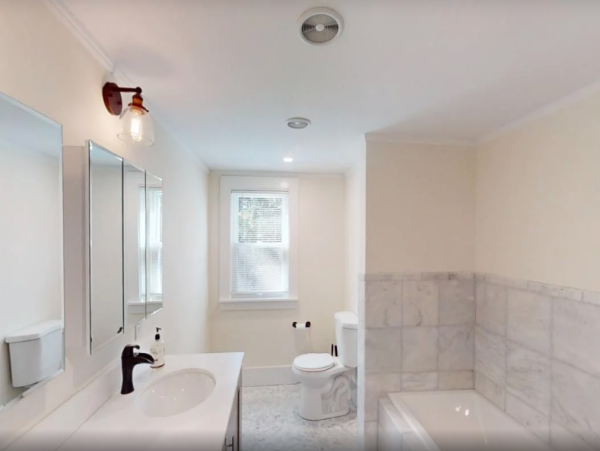 Spacious 9-Bedroom Family Home Near Red river Beach - Perfect for Your Vacation